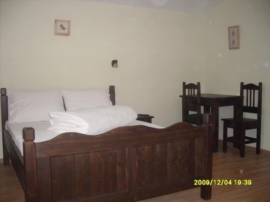 ホテル Casa Oana ヤシ エクステリア 写真