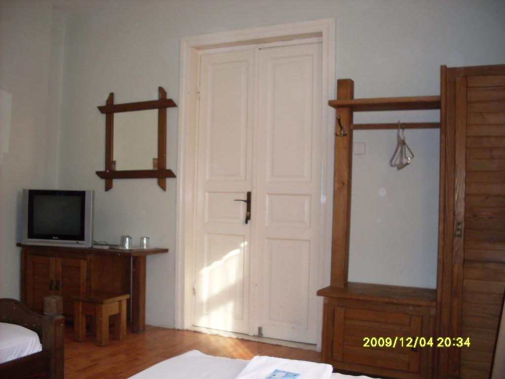 ホテル Casa Oana ヤシ エクステリア 写真