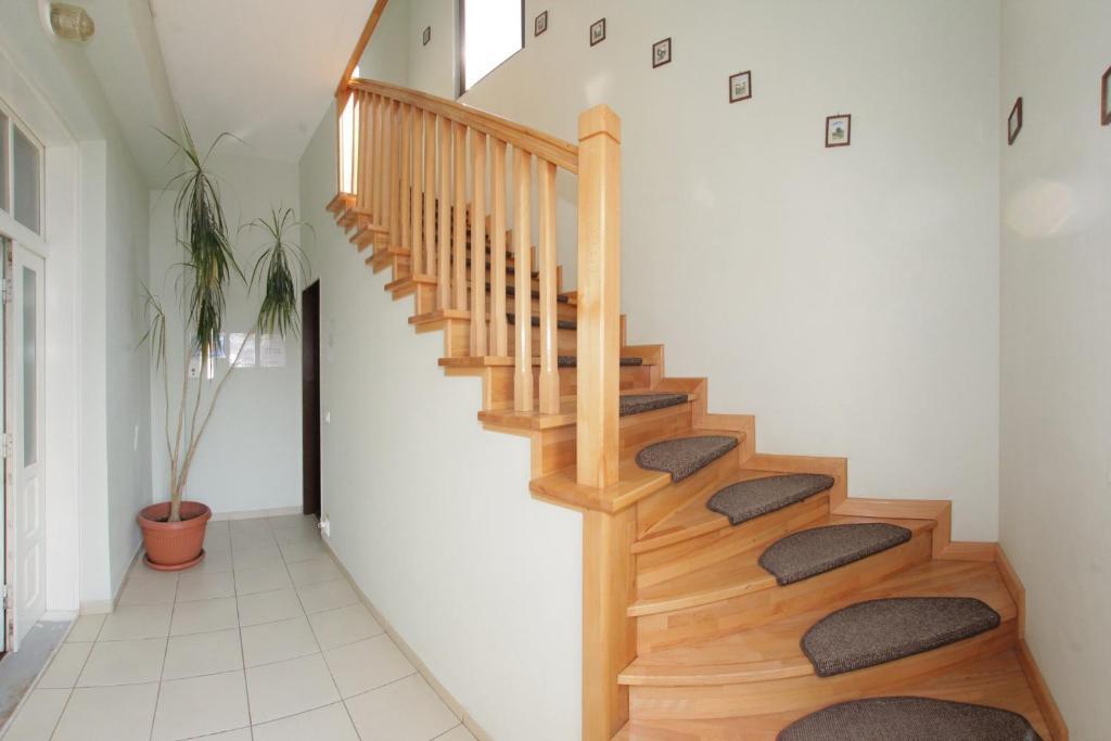 ホテル Casa Oana ヤシ エクステリア 写真